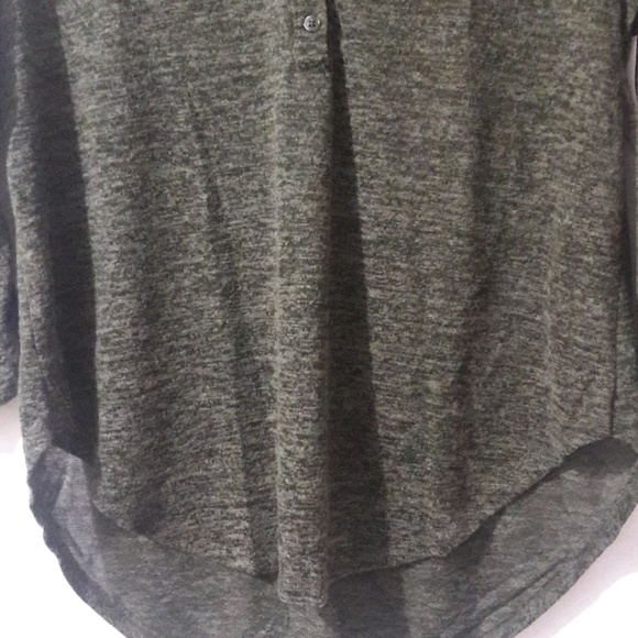 Blouse - Picture 2 of 3